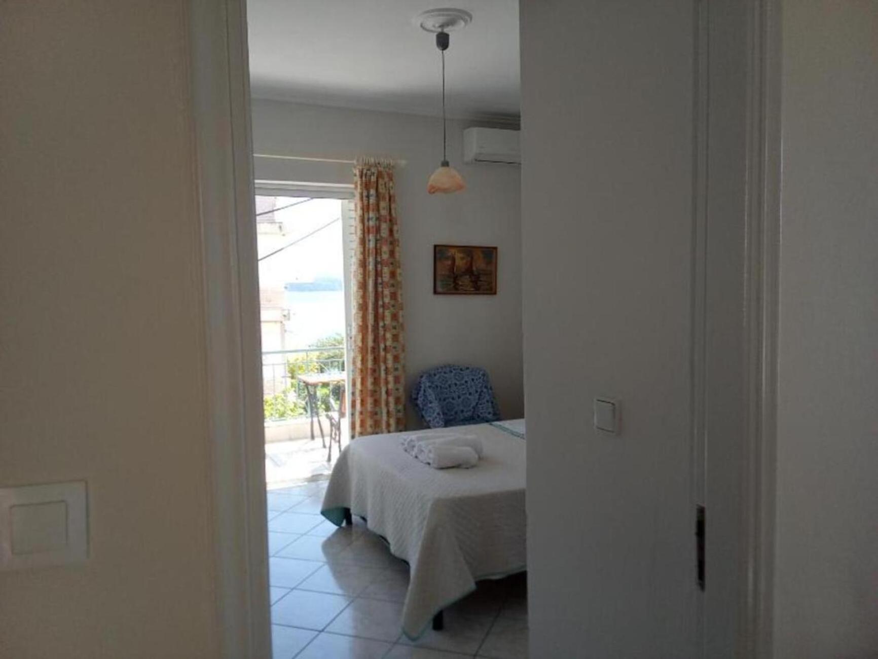 The Beach House Nydri  Extérieur photo